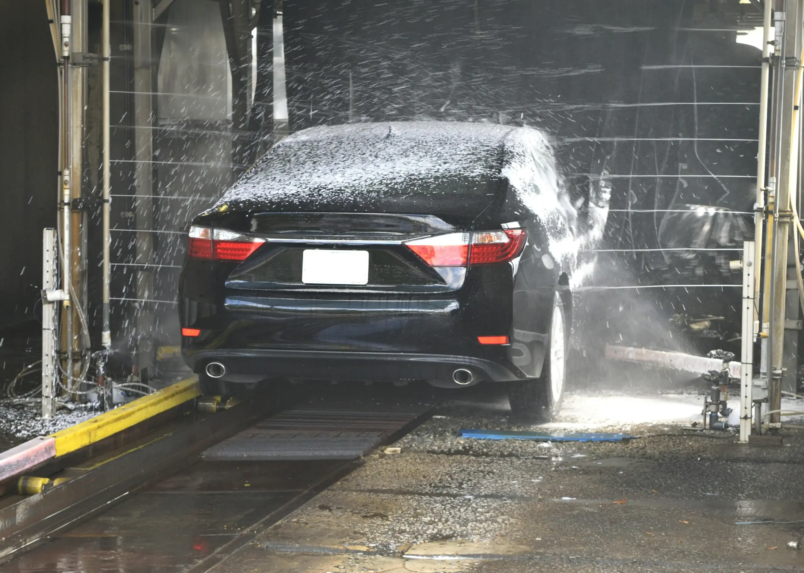 benefits-of-eco-friendly-car-wash-at-neon-hand-car-wash
