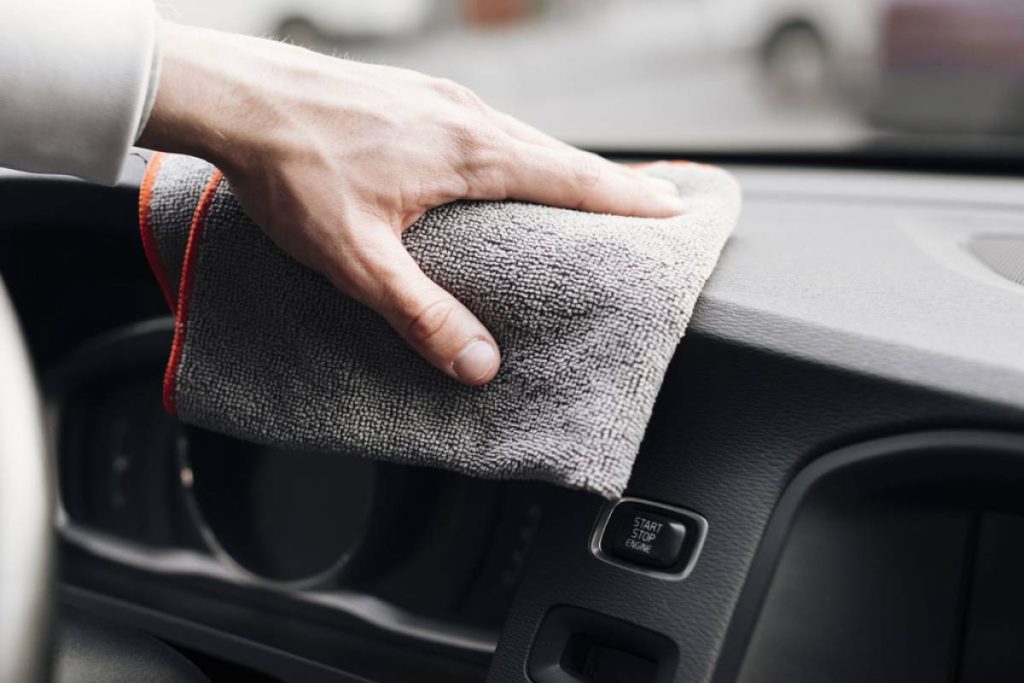 Seasonal Detailing: What Your Car Needs Year-Round